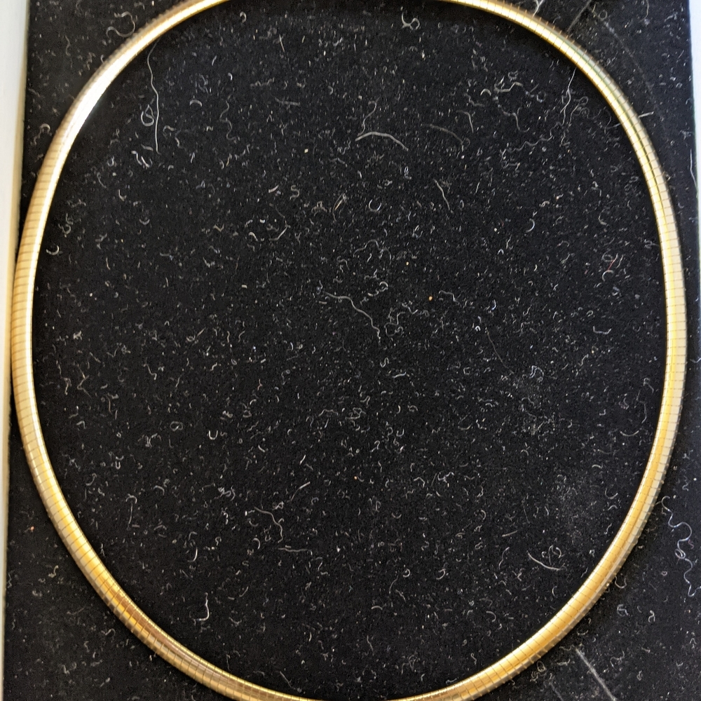 Vintage 14k yellow Italian gold omega necklace